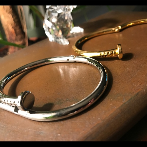 Stainless steel cuff screw design yellow/silver.NW - Picture 3 of 5